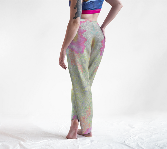 Pantalon aux couleurs pastels, délicates et élégantes