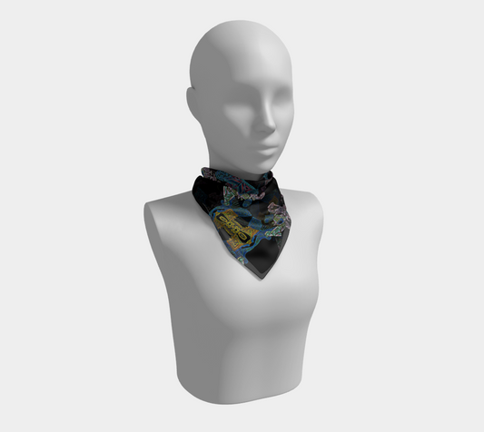 Foulard carré distingué aux motifs tribaux et abstraits